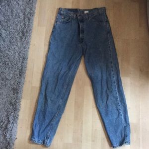 Vintage Levi’s 550 high waisted 32/30